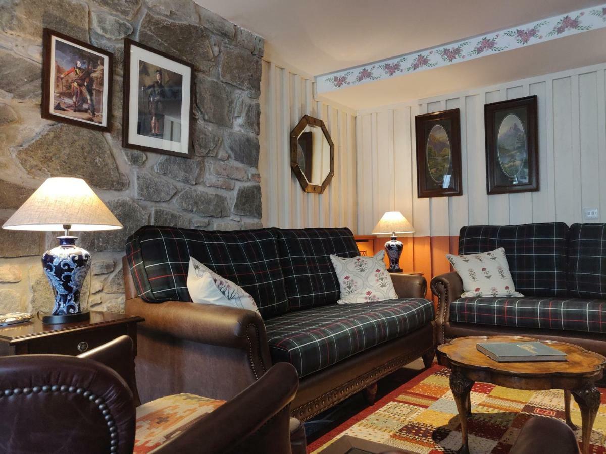 The Cluanie Inn Glenmoriston Экстерьер фото