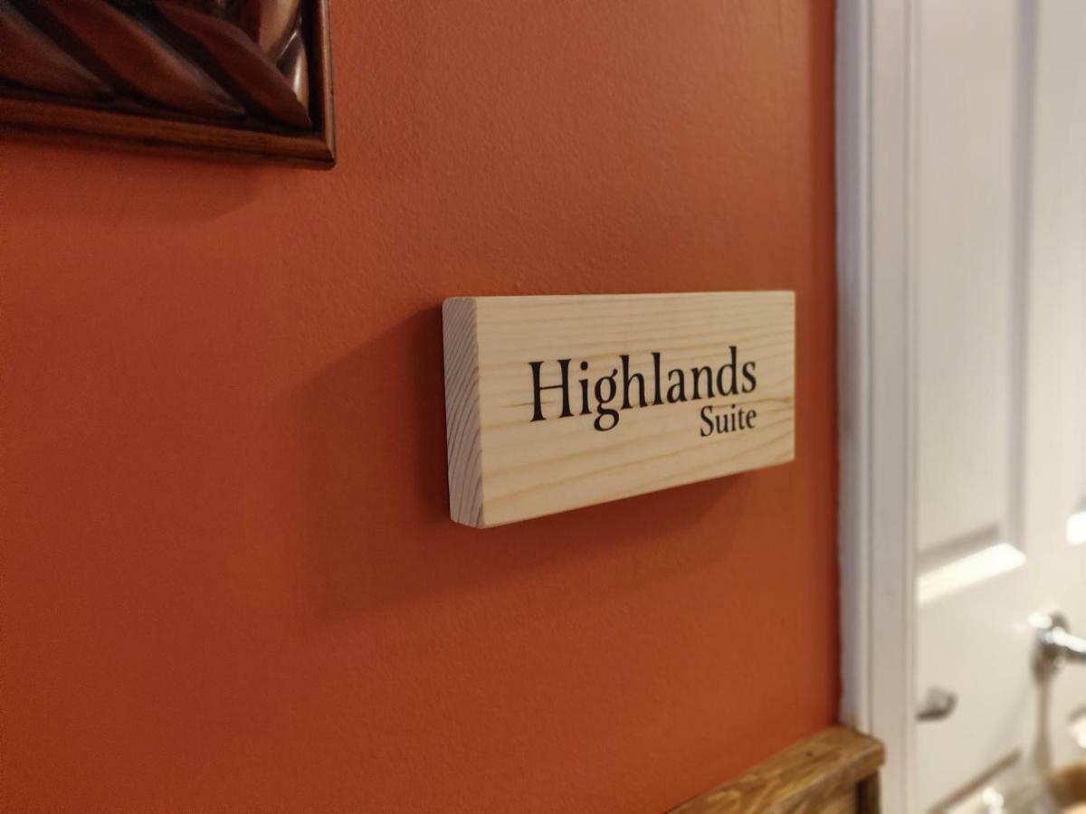 The Cluanie Inn Glenmoriston Экстерьер фото